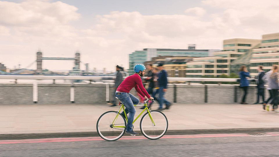 Newsroom - cyclist bike cycling